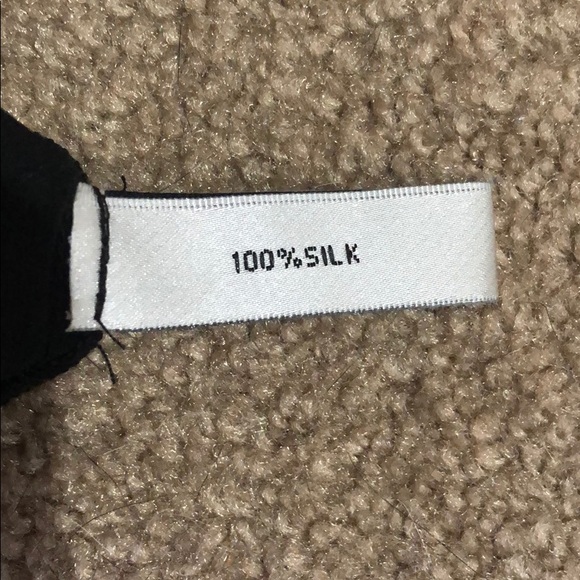 100% black silk top - Picture 5 of 5